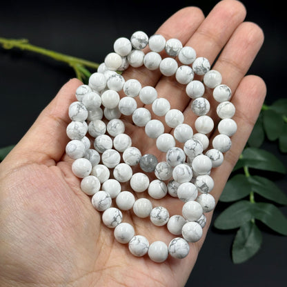 Howlite Crystal Bracelet, 8mm, 7.5 inches - Itsy's Crystal Cove LLC