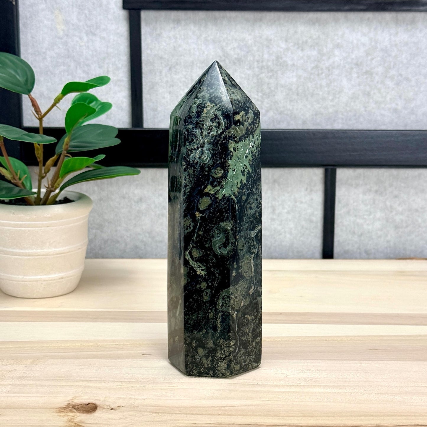 Kambaba Jasper Tower, 7.04 in. - Itsy's Crystal Cove LLC