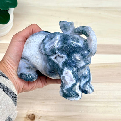 Moss Agate Elephant Carving, 41 oz. - Itsy's Crystal Cove LLC