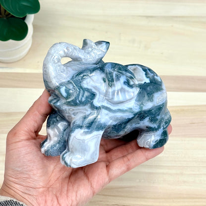 Moss Agate Elephant Carving, 41 oz. - Itsy's Crystal Cove LLC