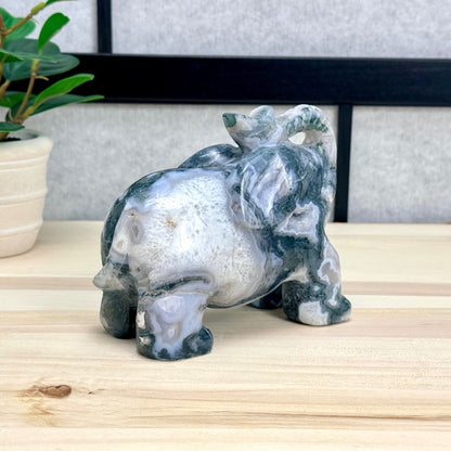 Moss Agate Elephant Carving, 41 oz. - Itsy's Crystal Cove LLC