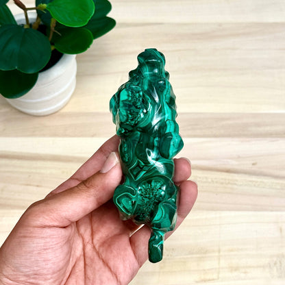 Malachite Lion Carving, 1 lb. 1 oz.