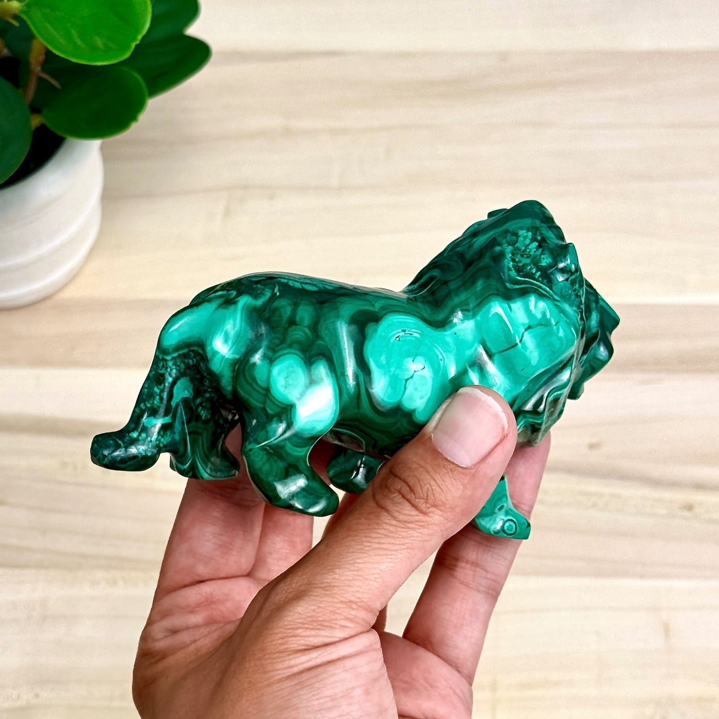 Malachite Lion Carving, 1 lb. 1 oz.