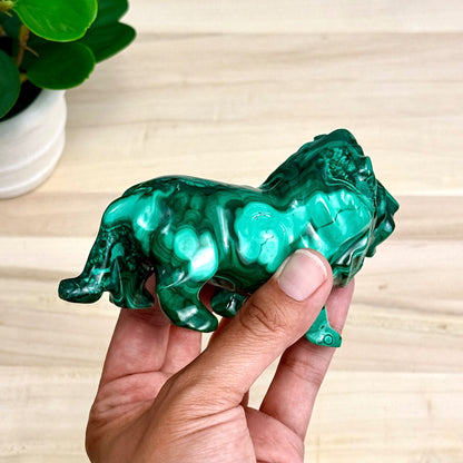 Malachite Lion Carving, 1 lb. 1 oz.