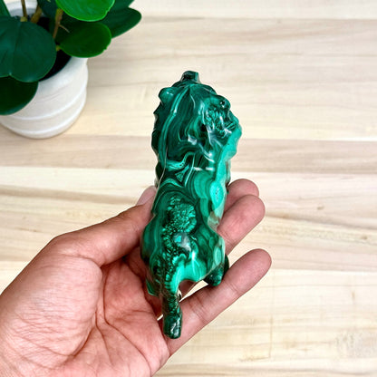 Malachite Lion Carving, 1 lb. 1 oz.