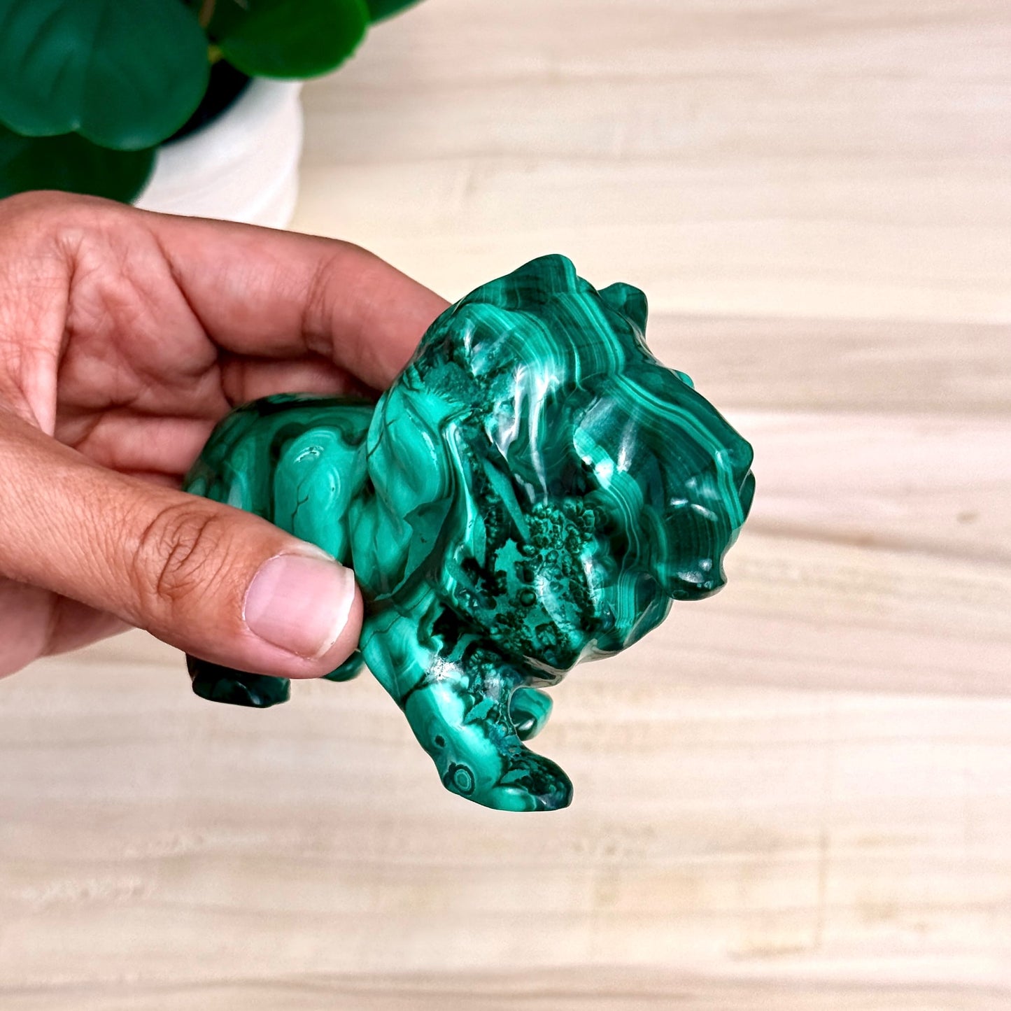Malachite Lion Carving, 1 lb. 1 oz.
