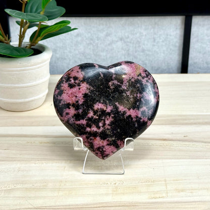 Rhodonite Heart Carving, 1 lb. 7 oz.