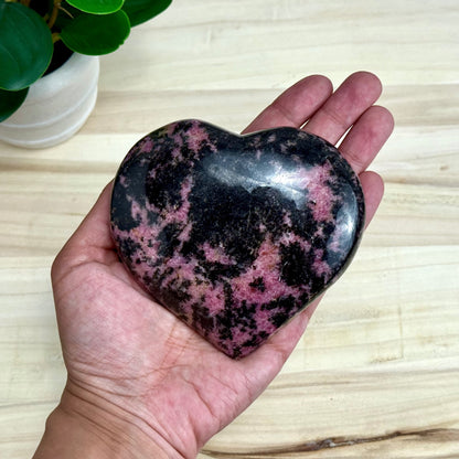 Rhodonite Heart Carving, 1 lb. 7 oz.
