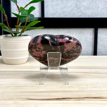 Rhodonite Heart Carving, 1 lb. 7 oz.