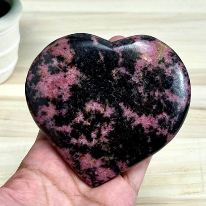 Rhodonite Heart Carving, 1 lb. 7 oz.