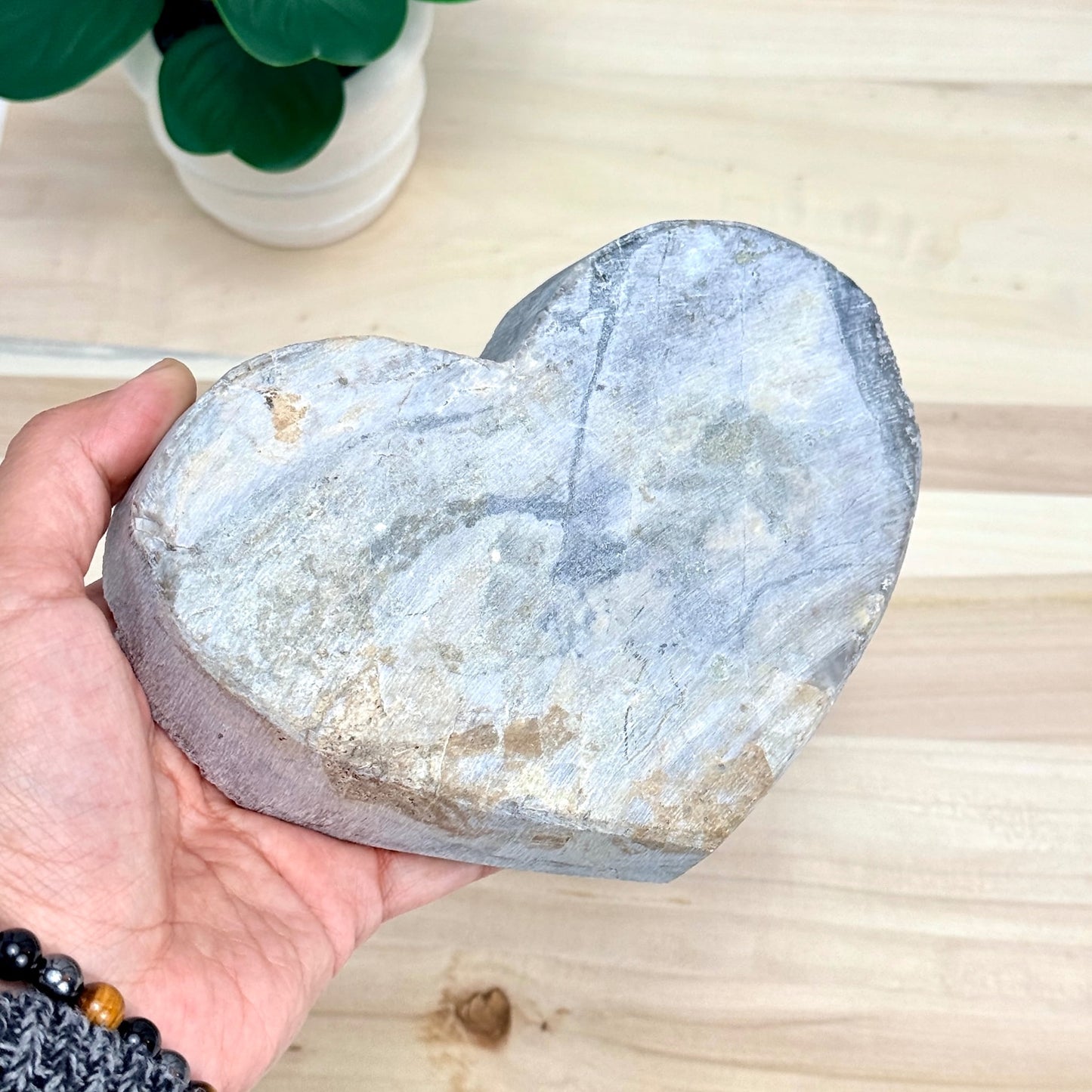 Large Chalcedony with Drusy Quartz Heart Carving - Itsy's Crystal Cove LLC